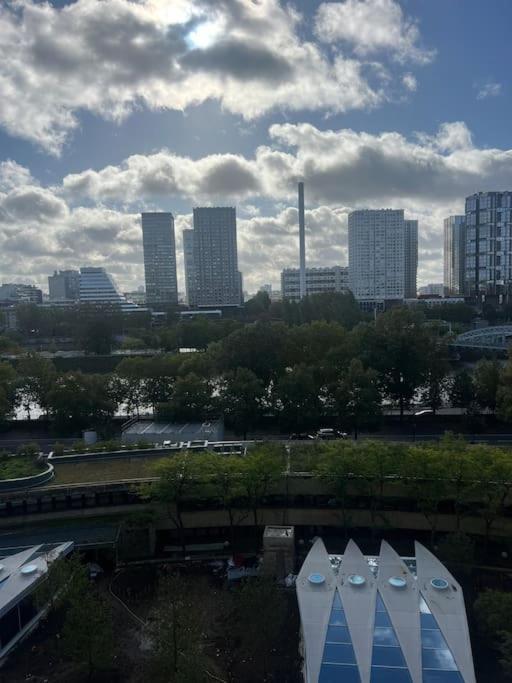 Tour Eiffel Terrasse Vue Seine Daire Paris Dış mekan fotoğraf
